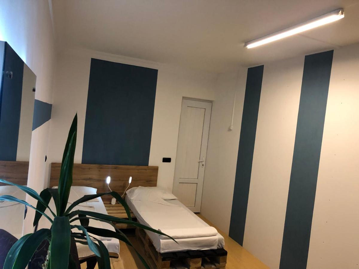 4 Friends Hostel Jerevan Eksteriør bilde